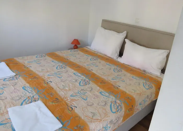 Apartment Holidays 5 *