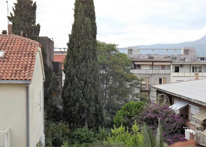 Apartment Holidays 5